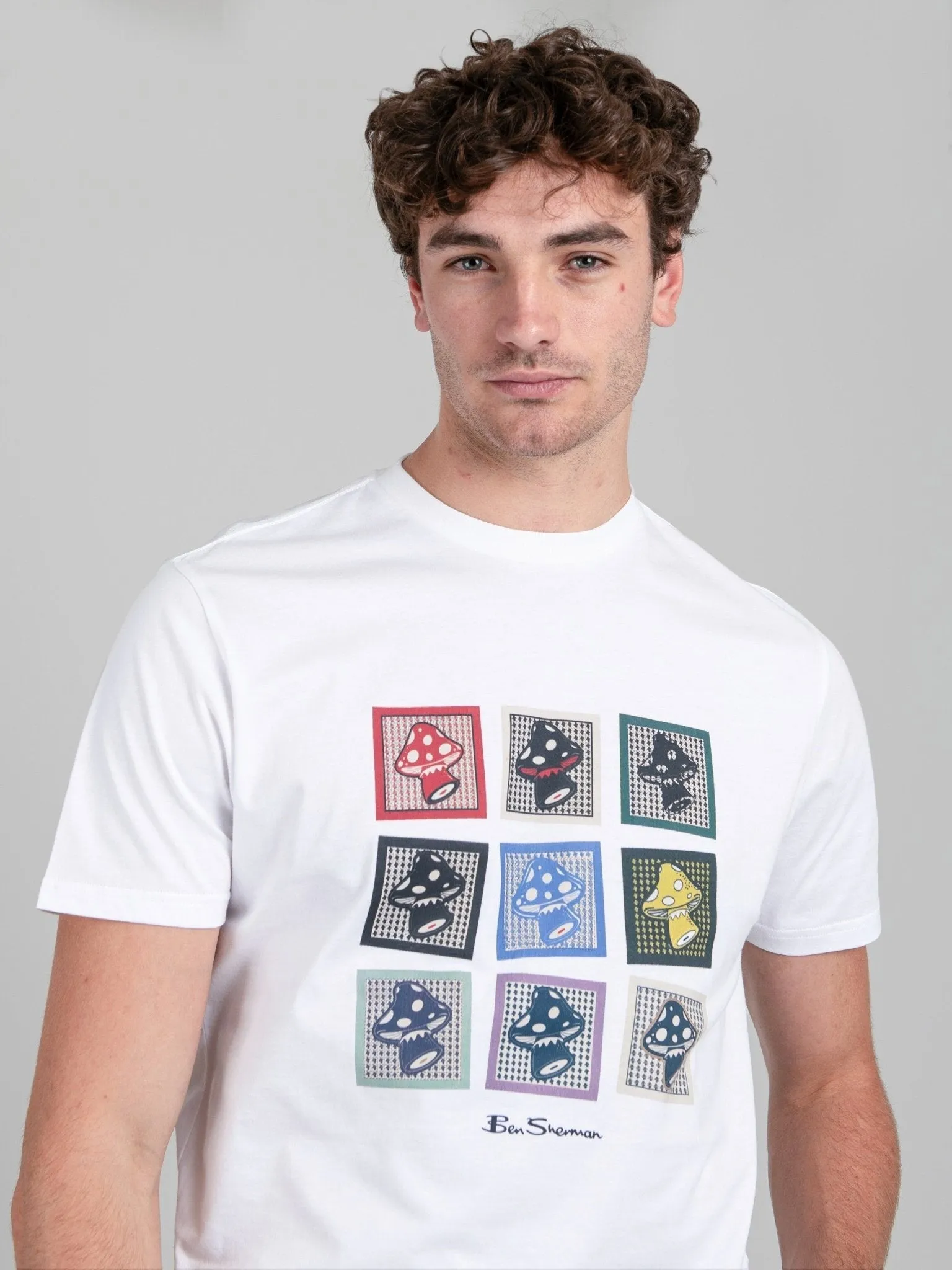 Ben Sherman W76151 Shroom Art Tee Shirt White