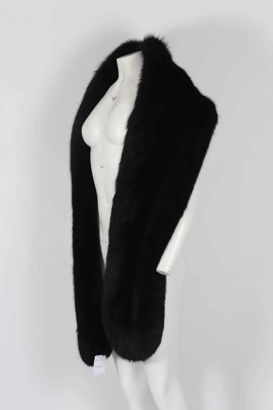 BRAND UNKNOWN FOX FUR AND SATIN SCARF