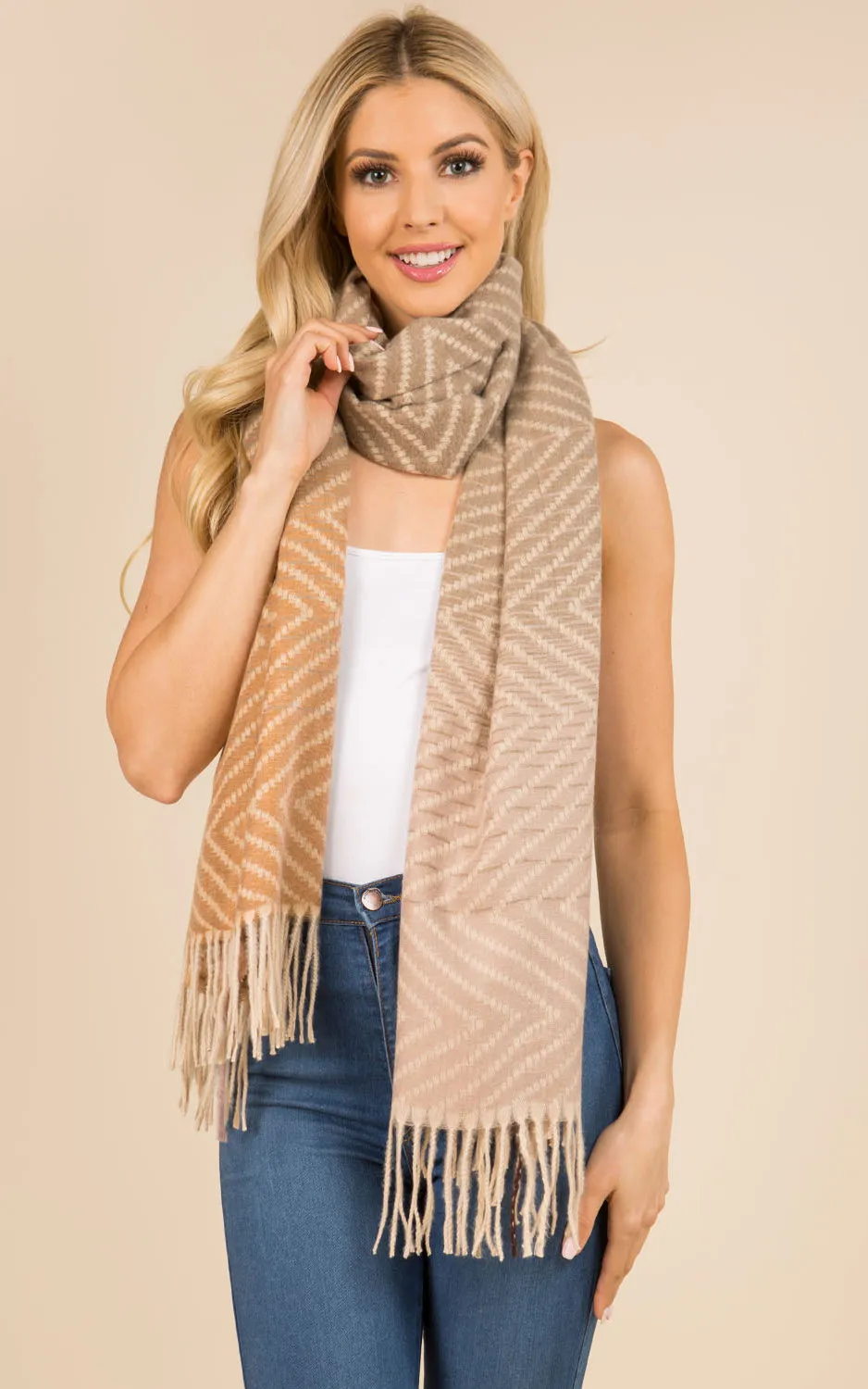 GAO3313 Gradation Oblong Scarf w/Fringes