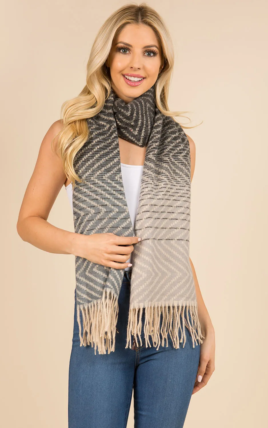 GAO3313 Gradation Oblong Scarf w/Fringes