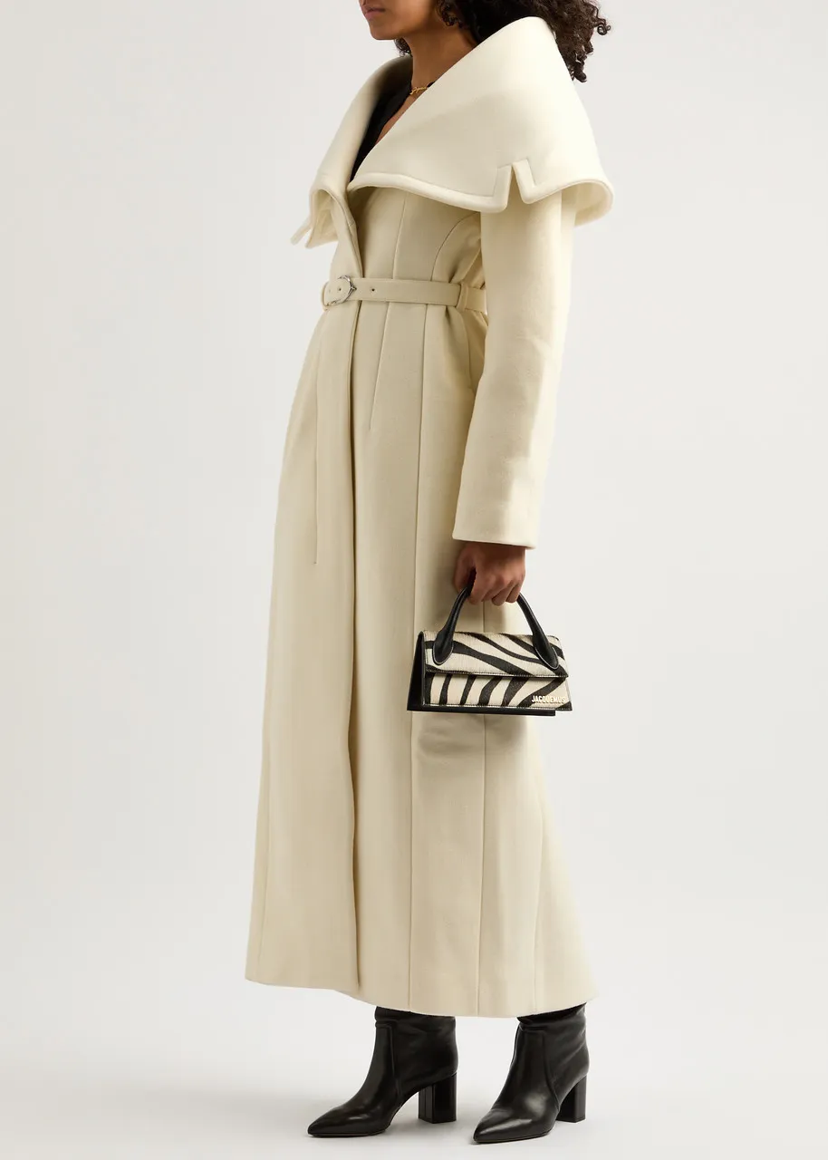 JACQUEMUS Le Manteau Caruso wool coat  
                         
                     
                