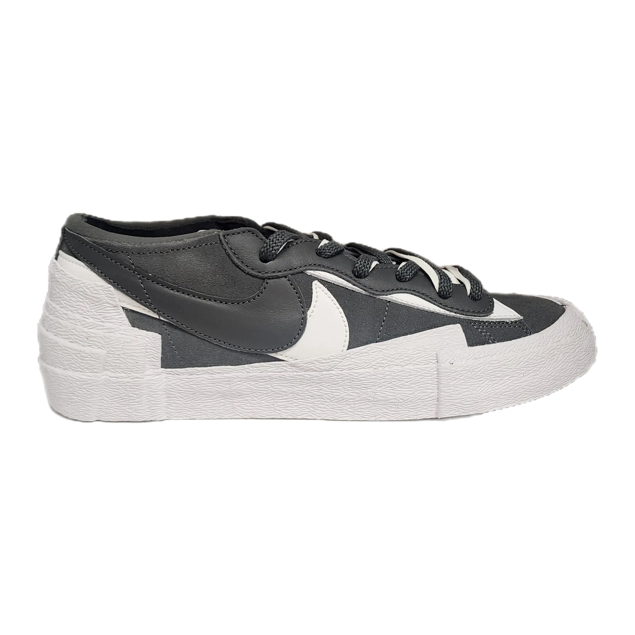 Nike -  Sacai Blazer Low Iron Grey  - Size 9.5