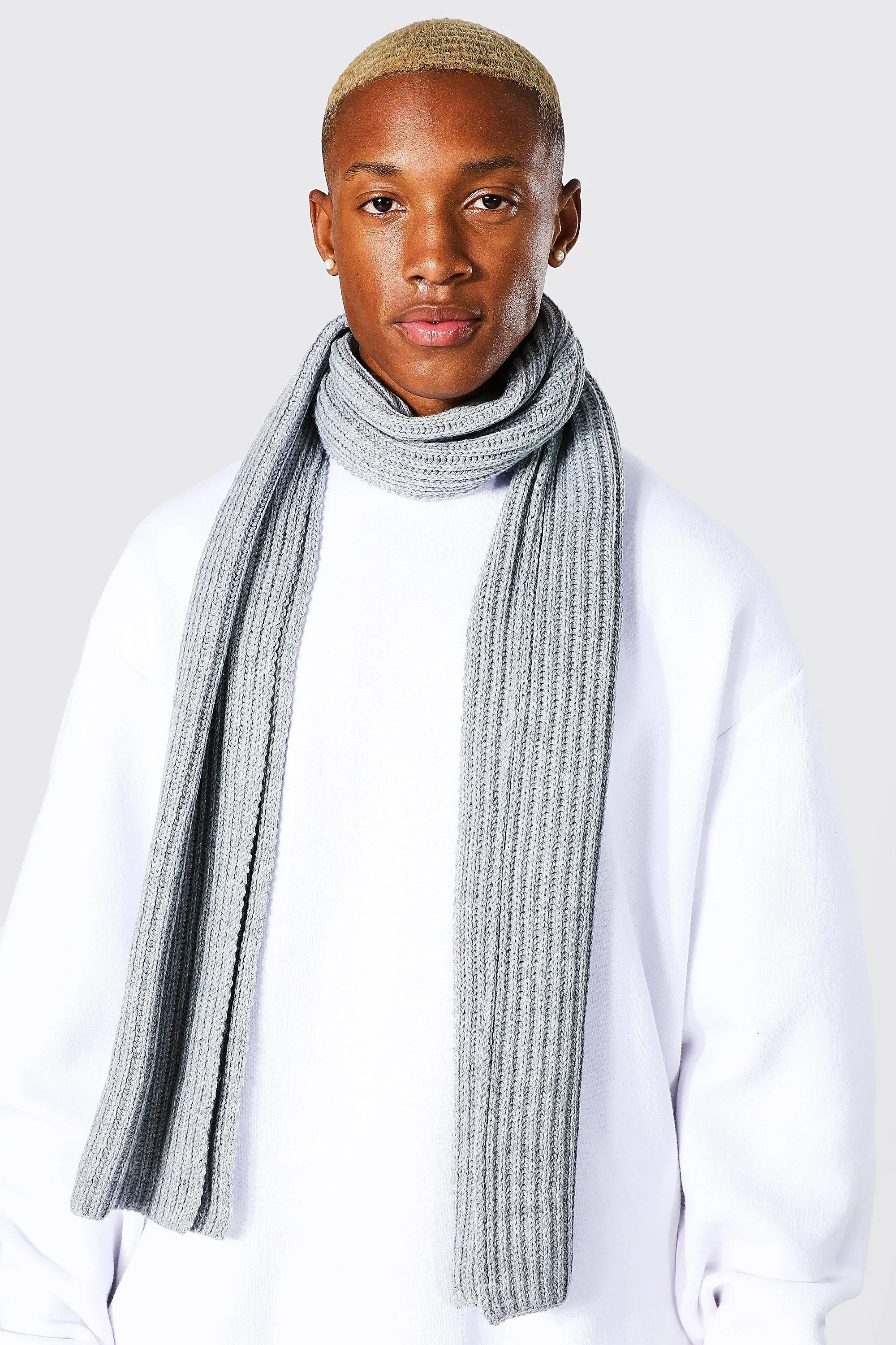 Ribbed Knitted Scarf