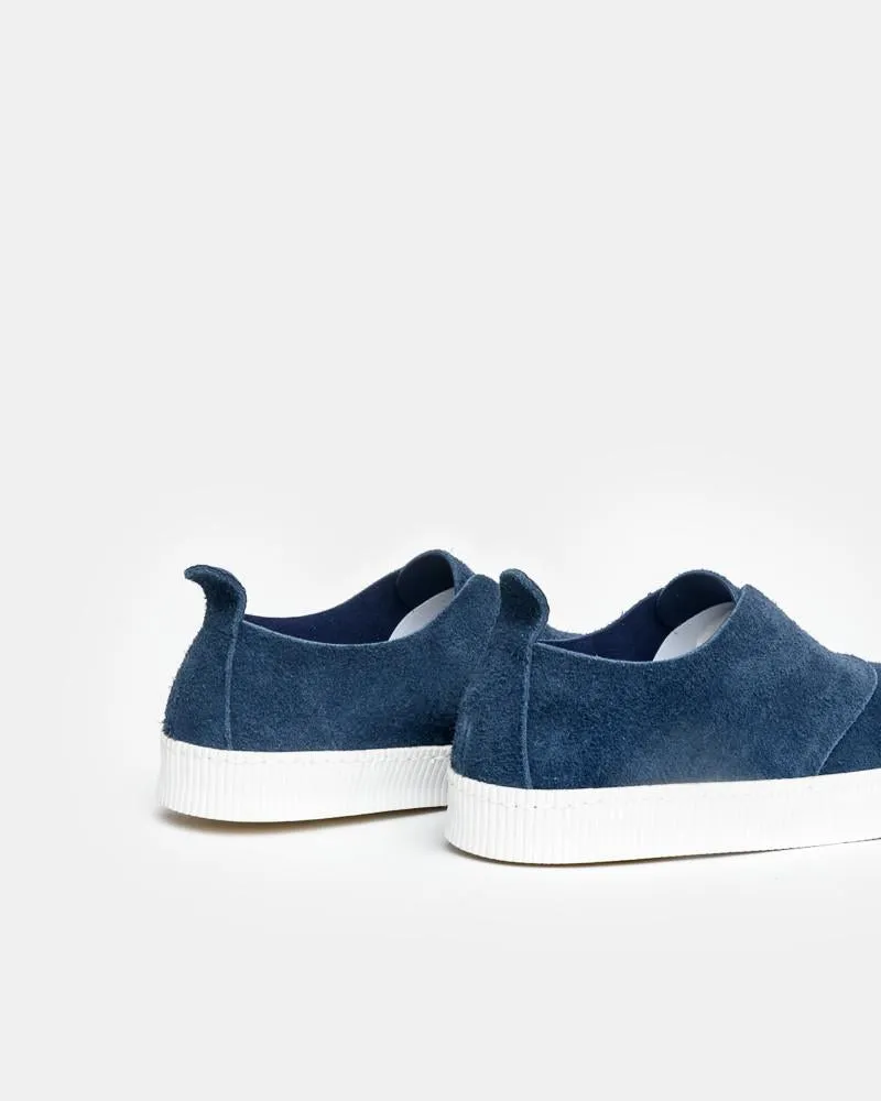 Slip On Sneaker in Navy