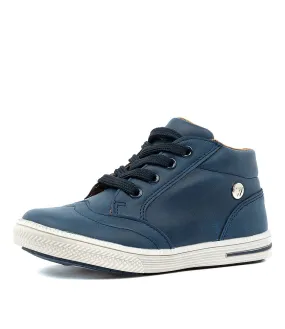 WALNUT Storm Sneaker Navy Smooth